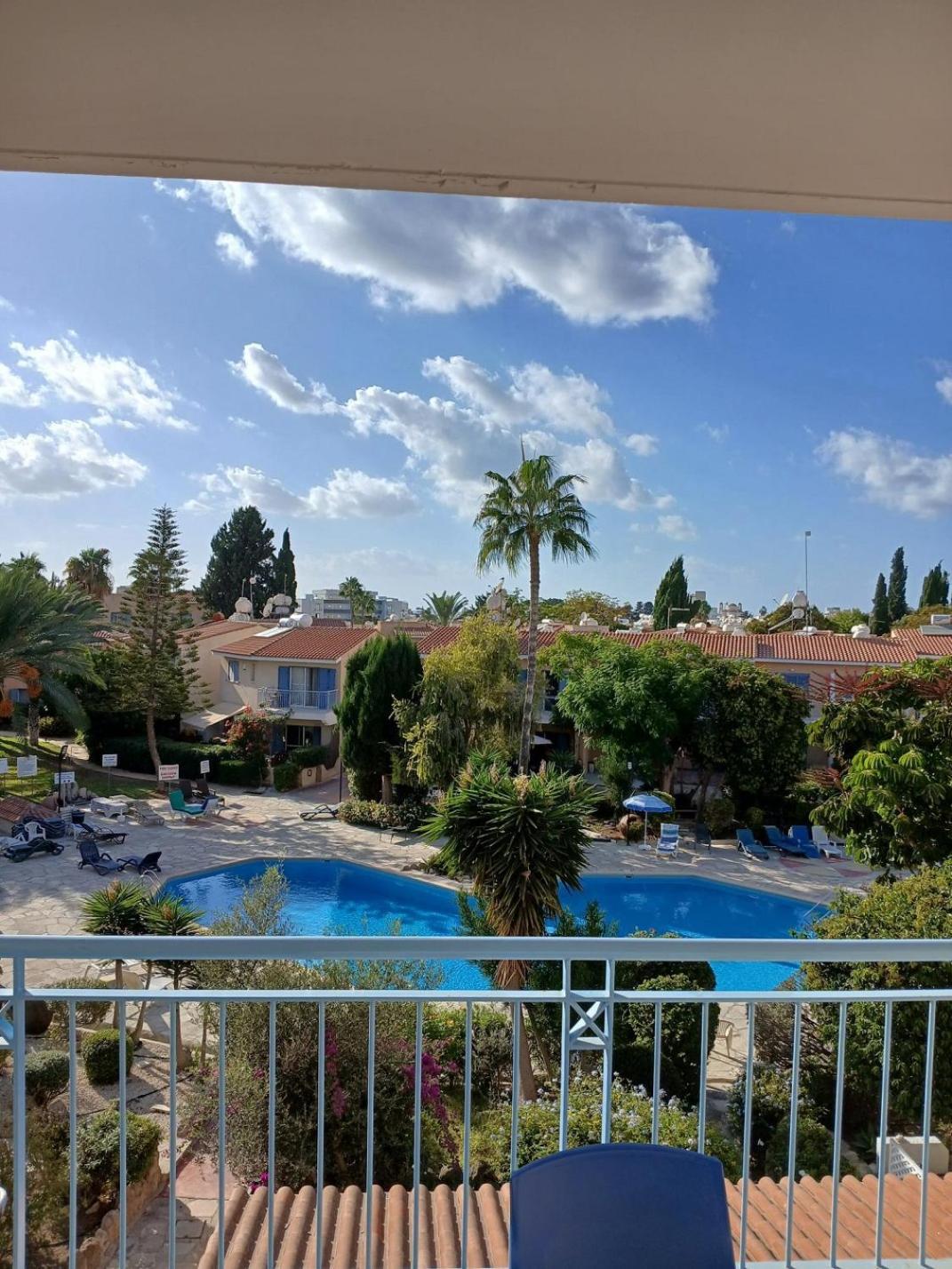 Resitour Paradise Gardens Paphos Exterior photo